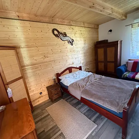 Dzika Casa de Férias Krupia Wolka